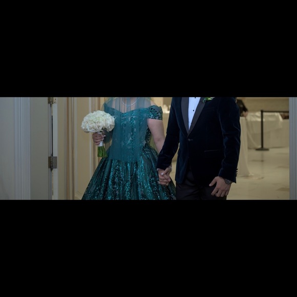 Beautiful Green Gown Bridal Princess Style Gown - Evening Dress - Picture 6 of 6